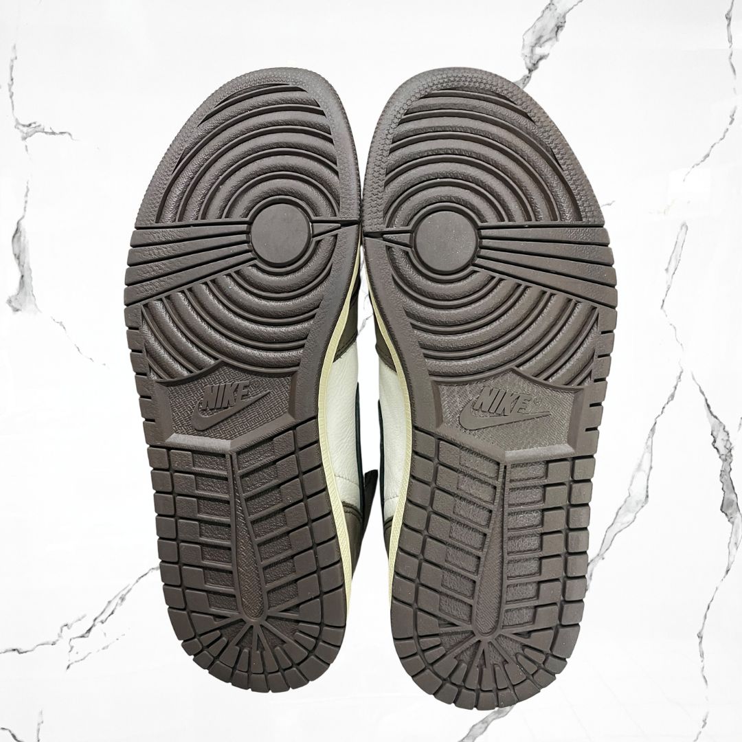 Jordan 1 High OG Travis Scott Mocha (De Uso) - Urban Utility