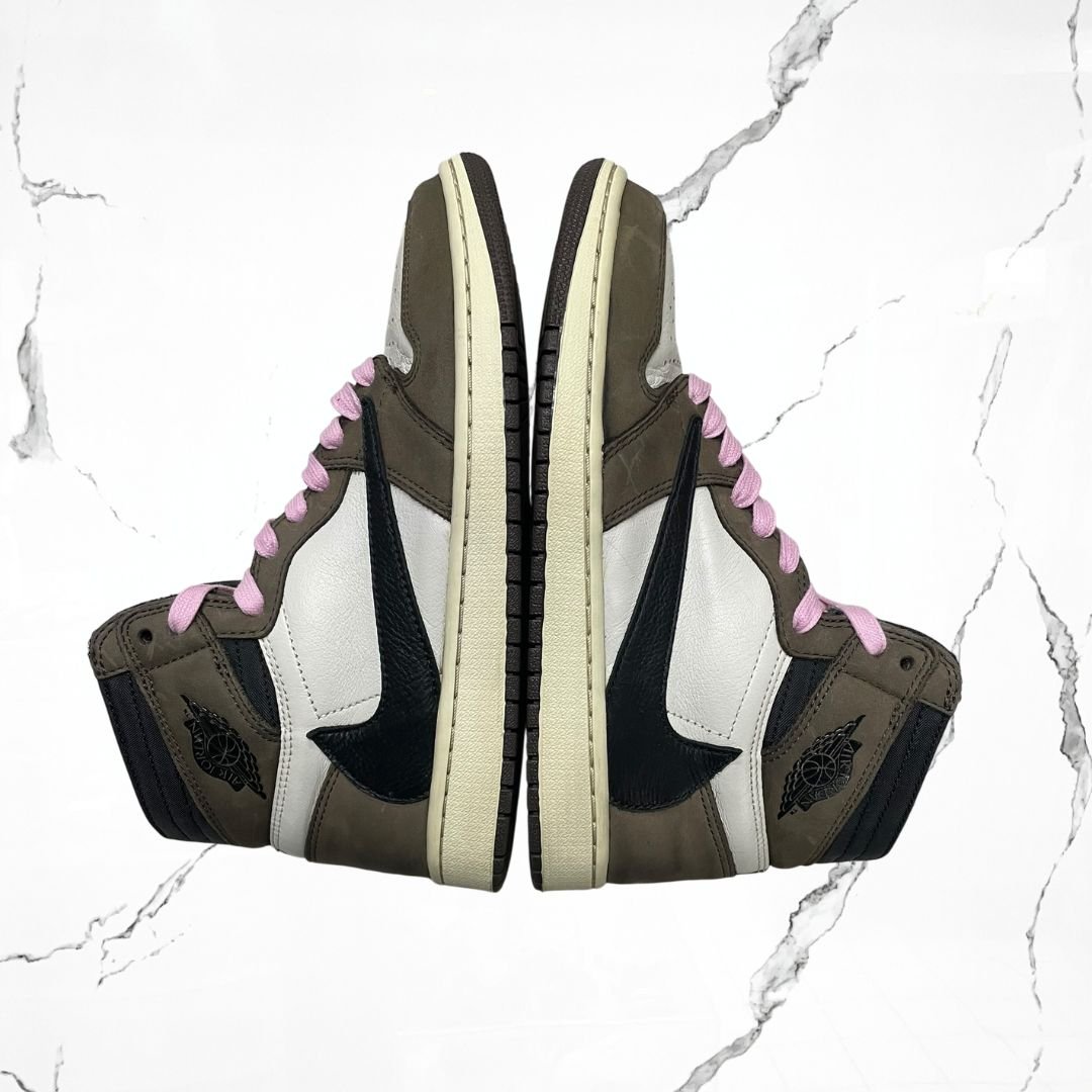 Jordan 1 High OG Travis Scott Mocha (De Uso) - Urban Utility