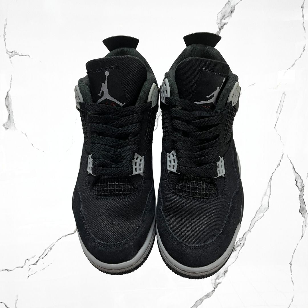Jordan 4 Black Canvas (De Uso) - Urban Utility