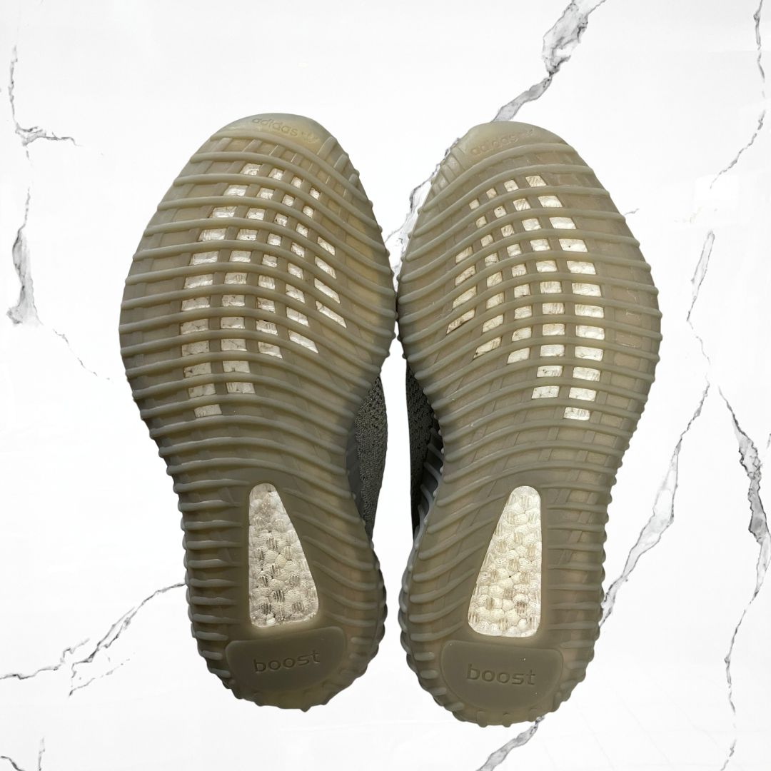 Adidas Yeezy 350 Granite (De Uso) - Urban Utility