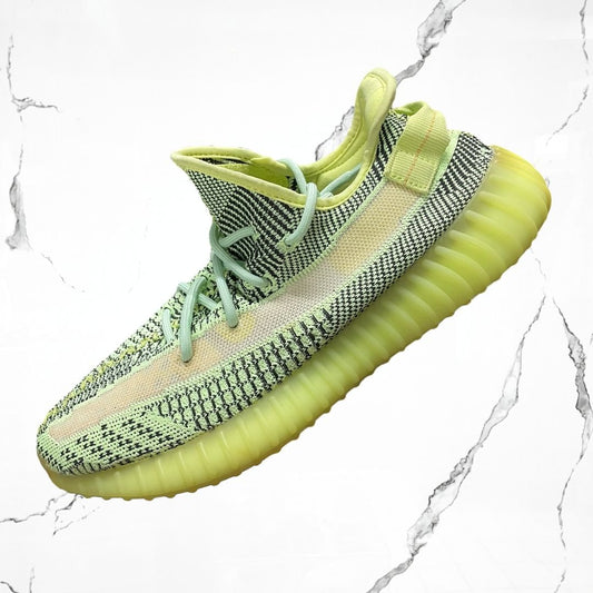 Yeezy Boost 350 V2 Yeezreel (Non Reflective) (De Uso) - Urban Utility