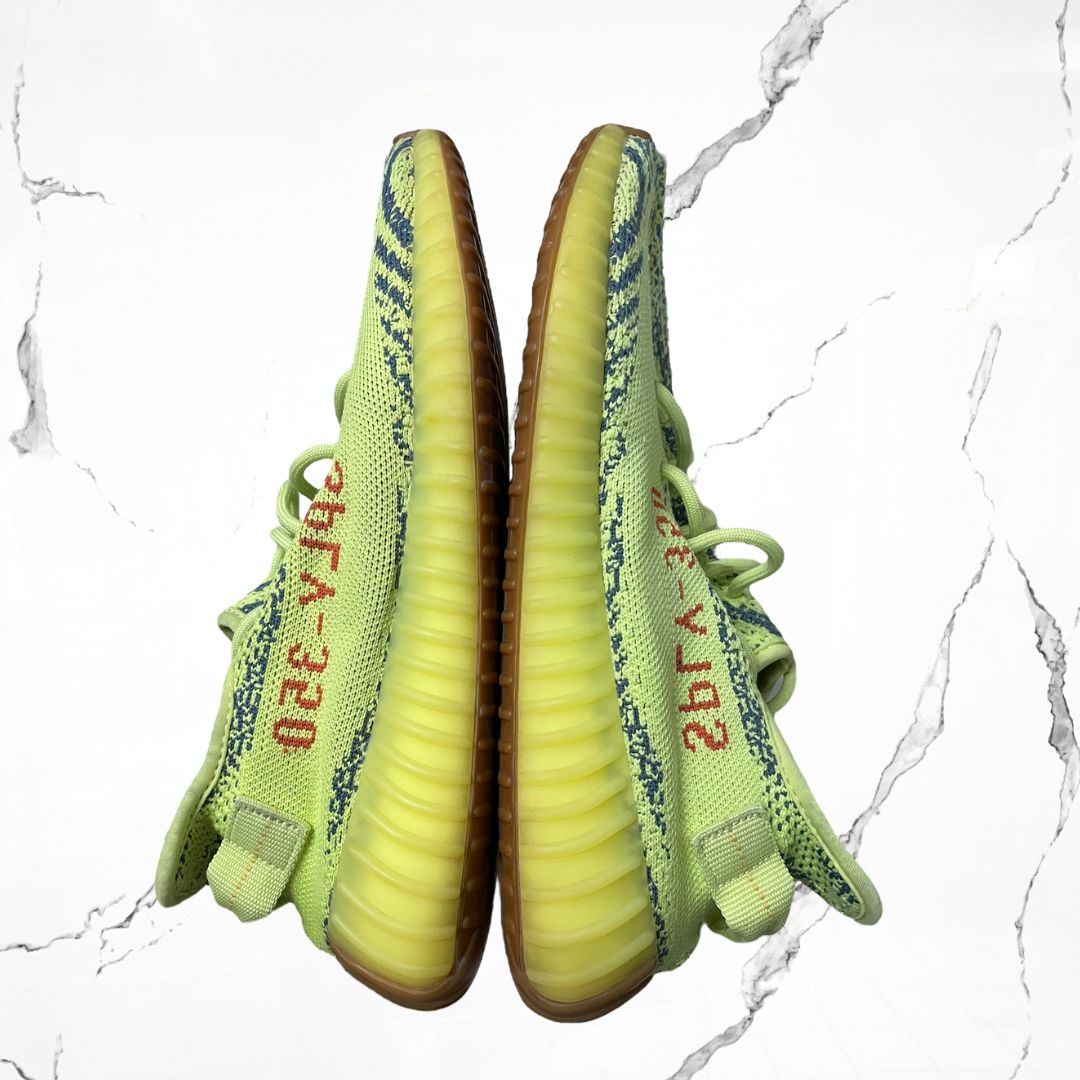 Yeezy Boost 350 V2 Semi Frozen Yellow (De Uso) - Urban Utility