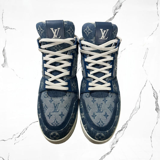 Louis Vuitton Trainer Monogram Denim (De Uso) - Urban Utility