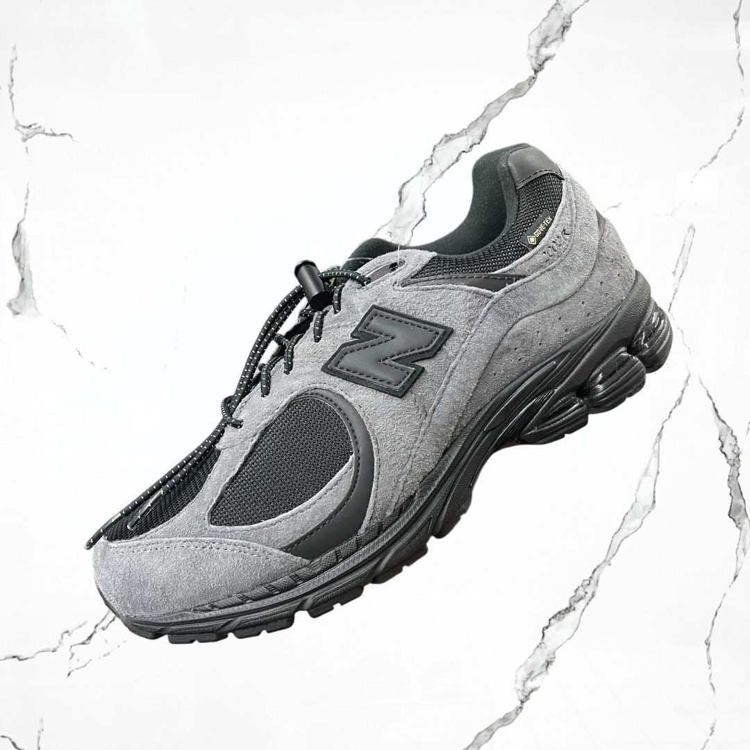 New Balance 2002R Gore - tex JJJJound Charcoal - Urban Utility