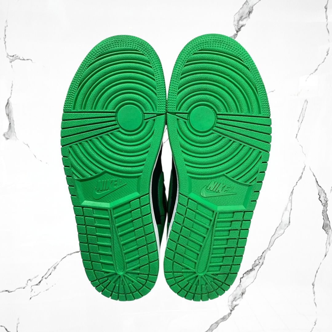 Jordan 1 Low Lucky Green (De Uso) - Urban Utility