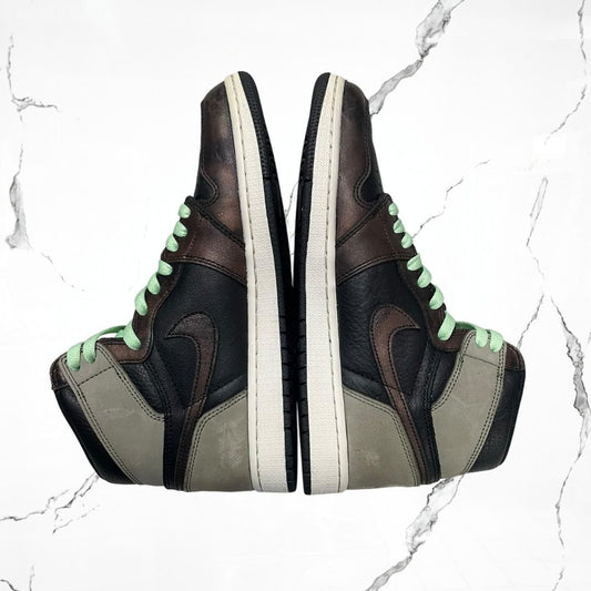 Jordan 1 High Light Army Rust Shadow Patina (De Uso) - Urban Utility