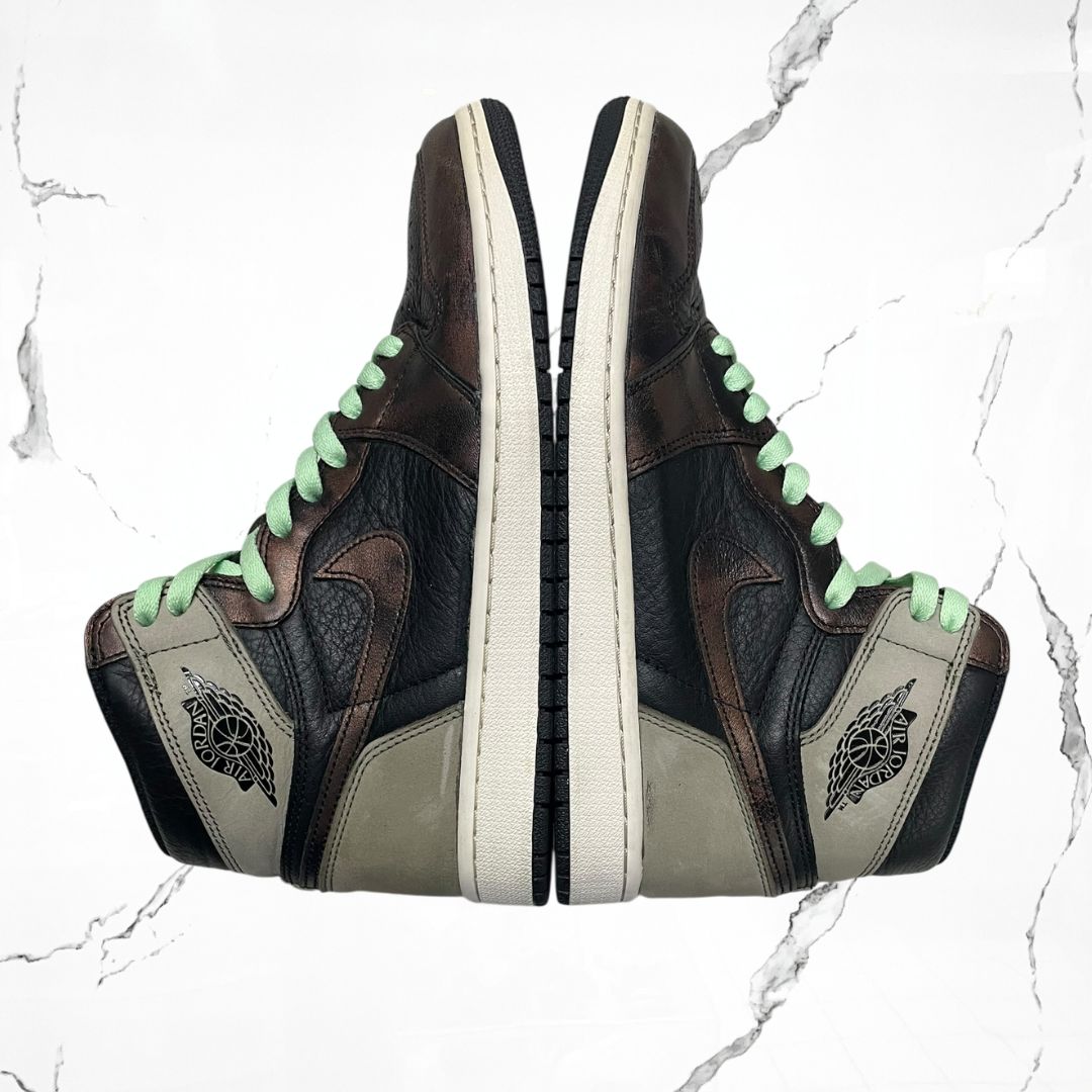 Jordan 1 High Light Army Rust Shadow Patina (De Uso) - Urban Utility