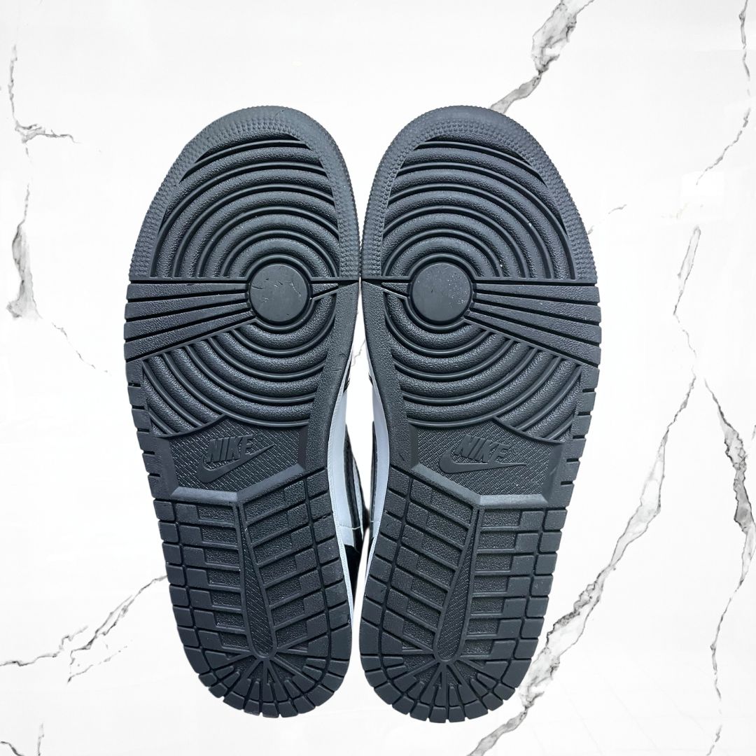 Jordan 1 Mid Carbon Fiber (De Uso) - Urban Utility
