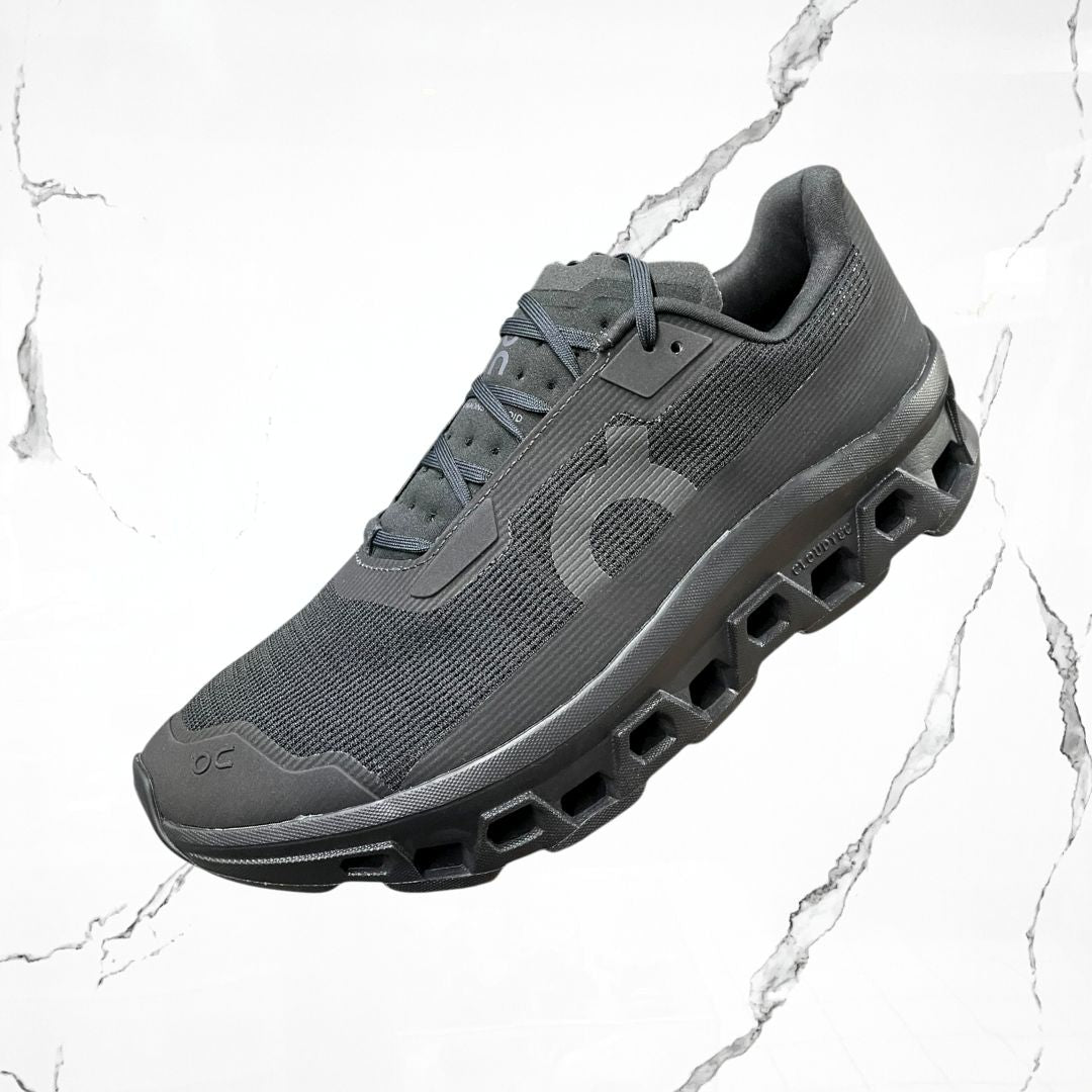 On Cloud Running Cloudmonster Void All Black - Urban Utility