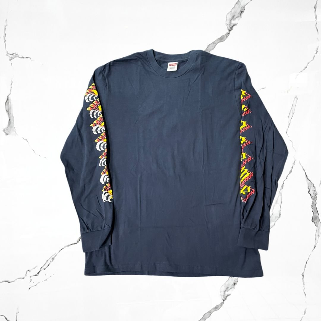 Supreme Strawberries Navy Long Sleeve - Urban Utility