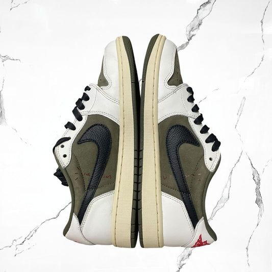 Jordan 1 Low OG Travis Scott Medium Olive (De Uso) - Urban Utility