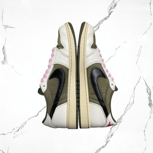 Jordan 1 Low OG Travis Scott Medium Olive (De Uso) - Urban Utility
