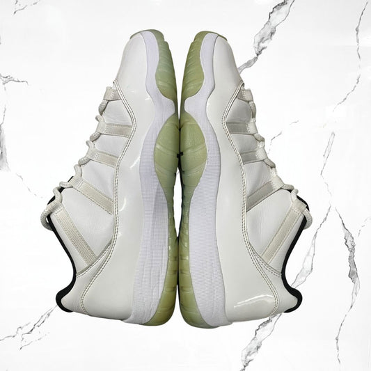 Jordan 11 Low Legend Blue (De Uso) - Urban Utility