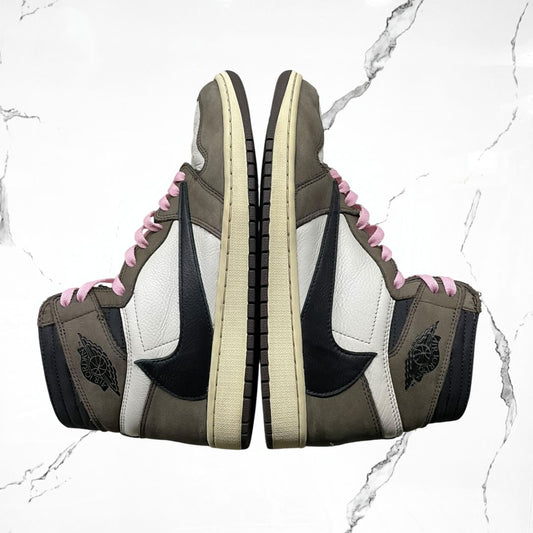Jordan 1 High OG Travis Scott Mocha (De Uso)