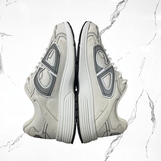 Dior B30 White (De Uso) - Urban Utility
