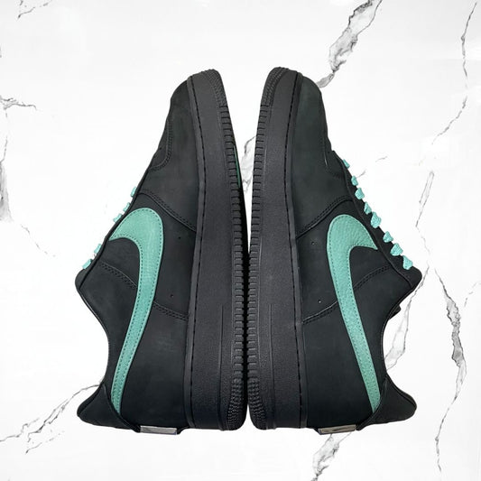 Nike Air Force 1 Low Tiffany & Co. 1837 (De Uso) - Urban Utility