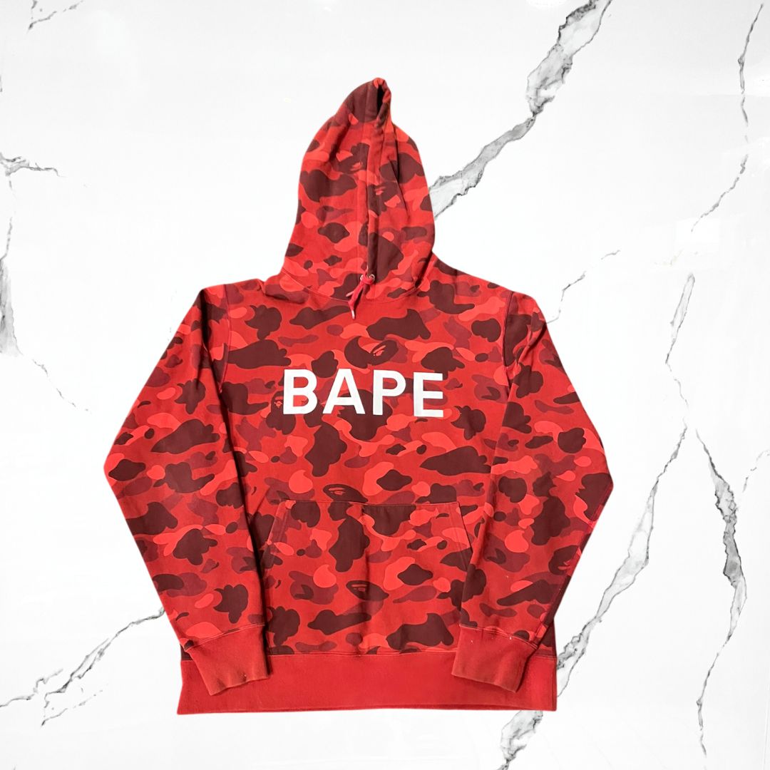 BAPE Camo Bape Pullover Red Hoodie (De Uso) - Urban Utility