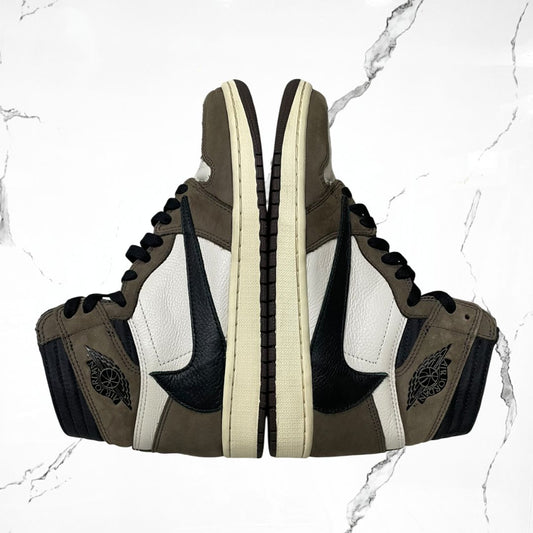 Jordan 1 High OG Travis Scott Mocha (De Uso) - Urban Utility