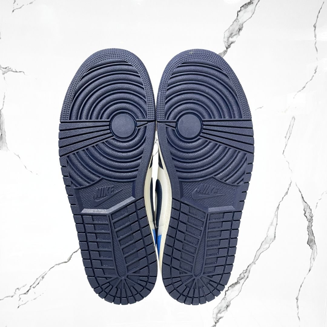 Jordan 1 Low OG Obsidian UNC (De Uso) - Urban Utility