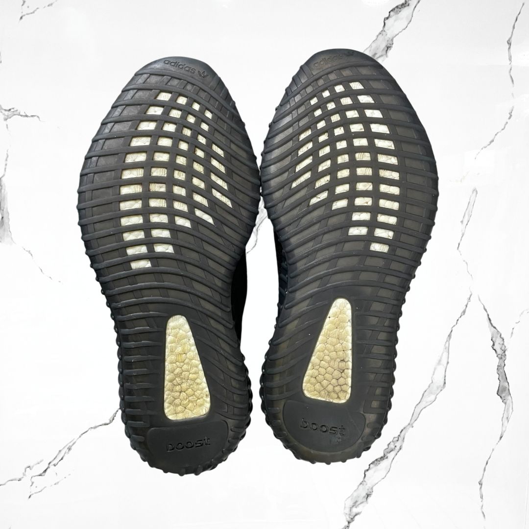 Adidas Yeezy Boost 350 Black Red (De Uso) - Urban Utility