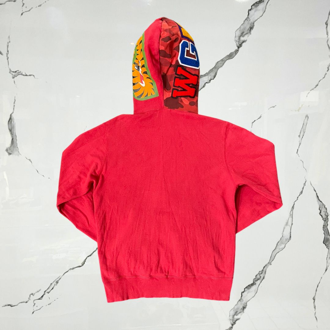 Bape Shark Full Red Zip Hoodie (De Uso) - Urban Utility
