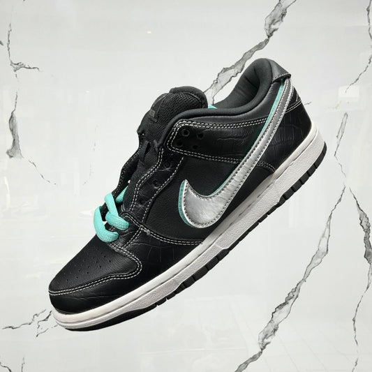 Dunk SB Low Diamond Supply Co. Black Diamond - Urban Utility