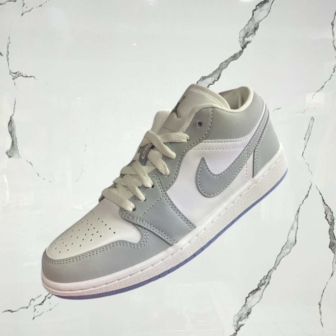 Jordan 1 Low Wolf Grey - Urban Utility