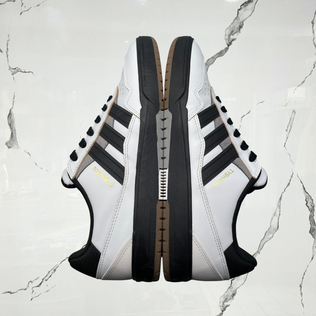 Adidas Tyshawn II Crystal White Core Black (De Uso) - Urban Utility