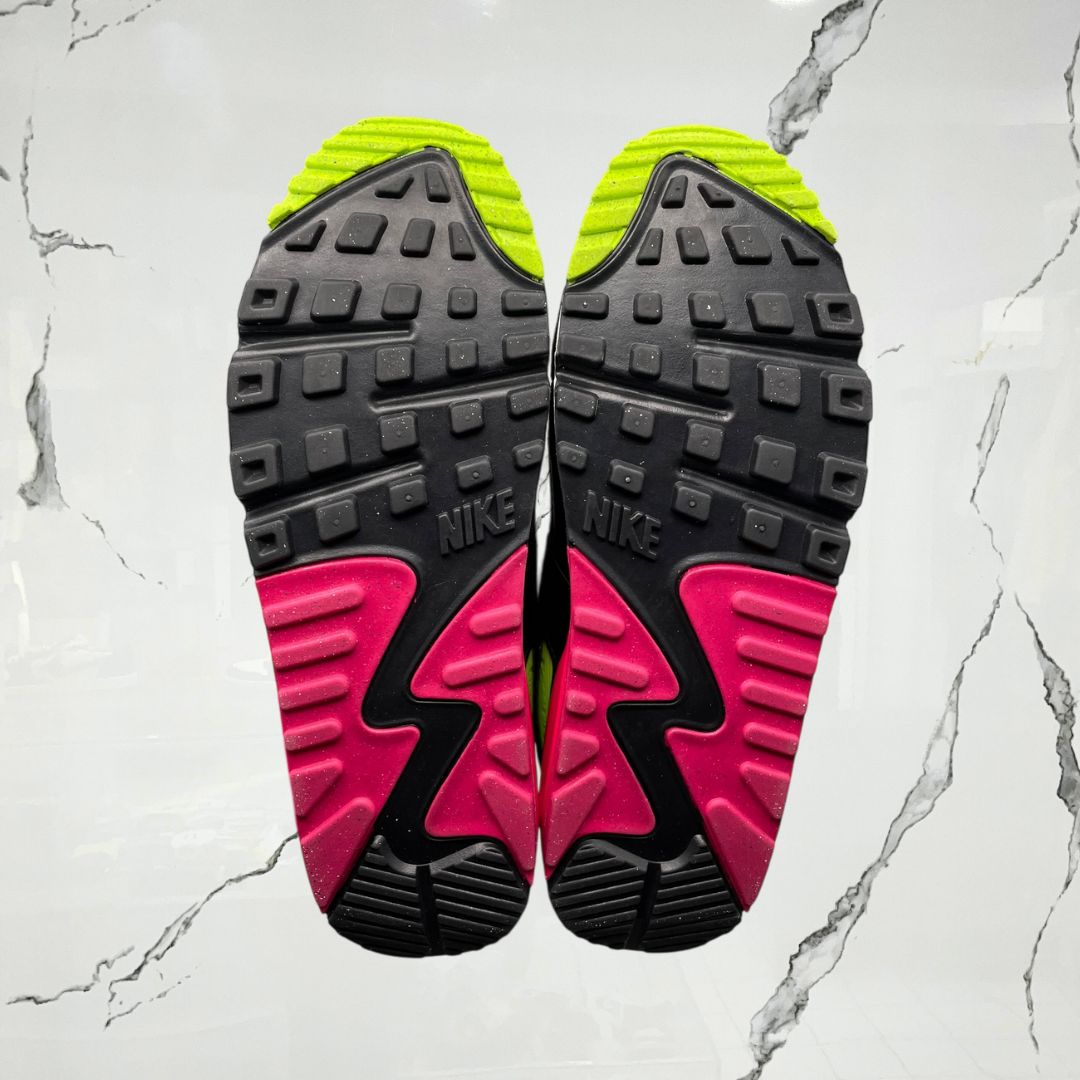 Air Max 90 White Volt Rush Pink (De Uso) - Urban Utility