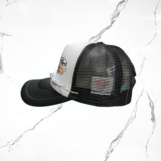 Palida Trucker Hat Parches Colors White Black Cap - Urban Utility