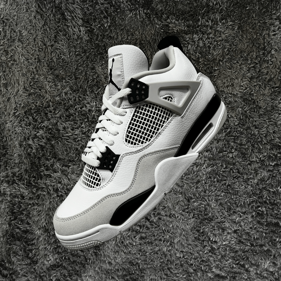 Jordan 4 Military Black - Urban Utility