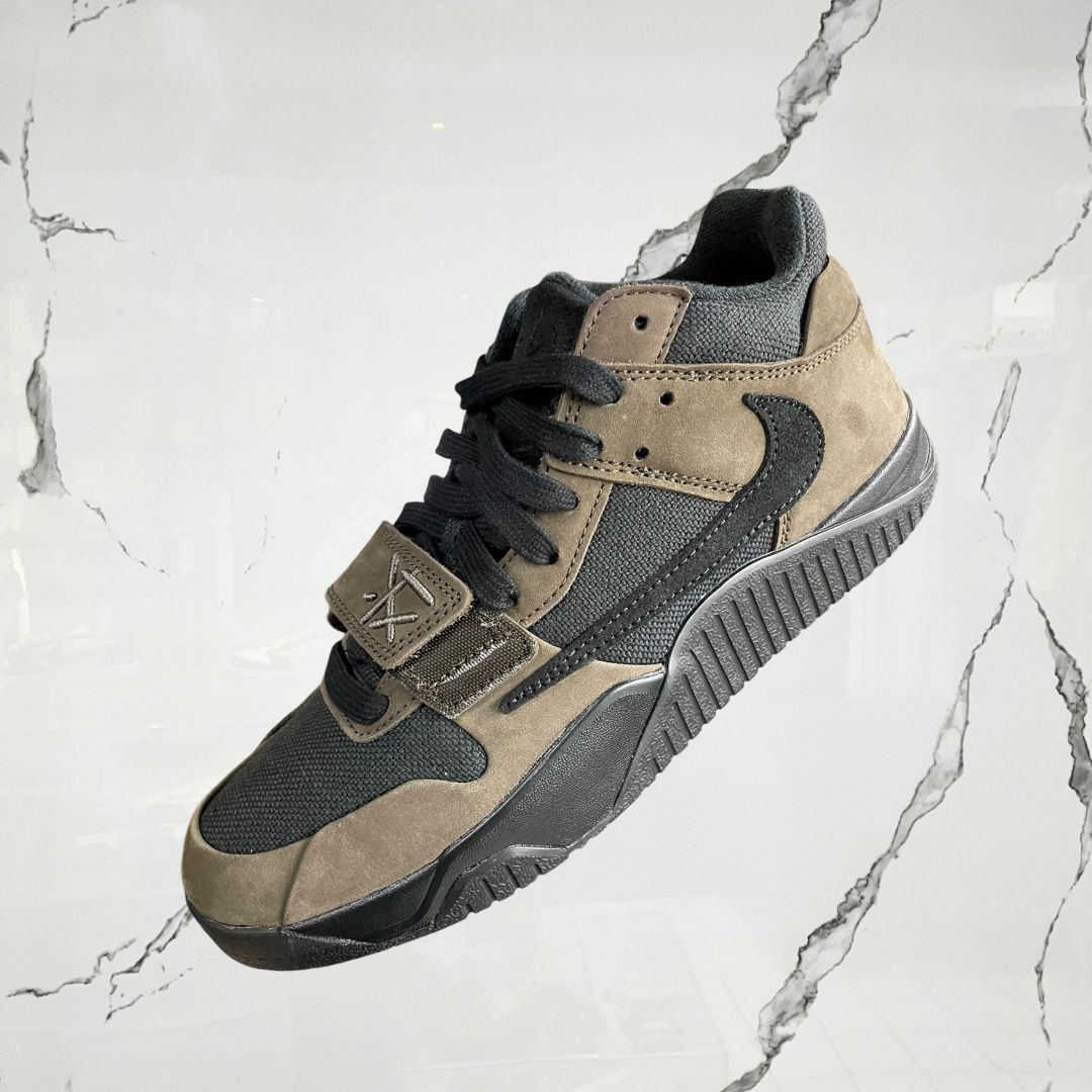 Jumpman Jack TR Travis Scott Dark Mocha (De Uso) - Urban Utility