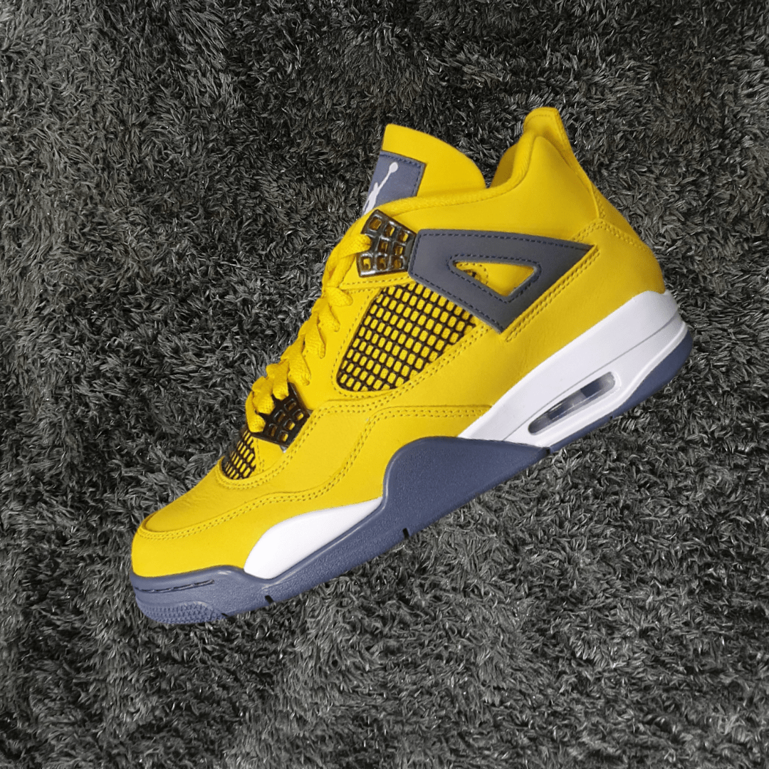 Jordan 4 Lightning - Urban Utility