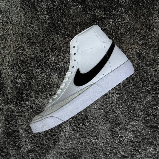 Blazer Mid Vintage White Black