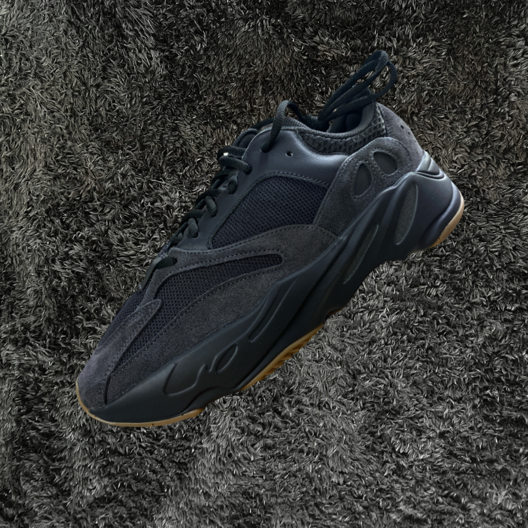 Adidas Yeezy 700 V2 Utiliity Black