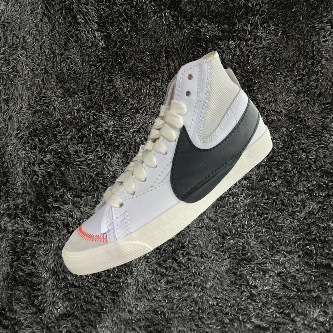 Blazer Mid Jumbo White Black