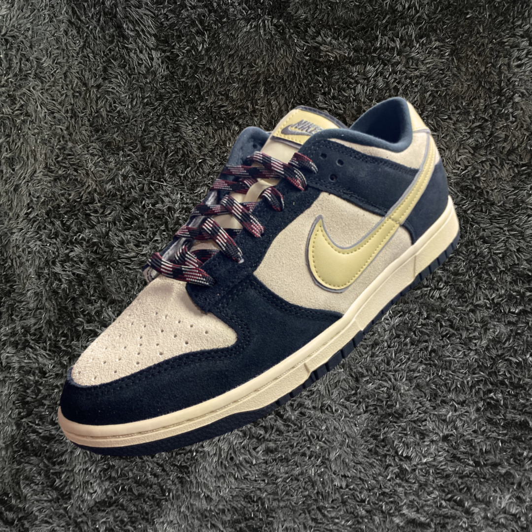 Dunk Low LX Black Team Gold (W)