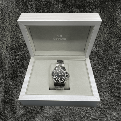Laarvee Silver Black Bezel/Black Dial Watch - Urban Utility