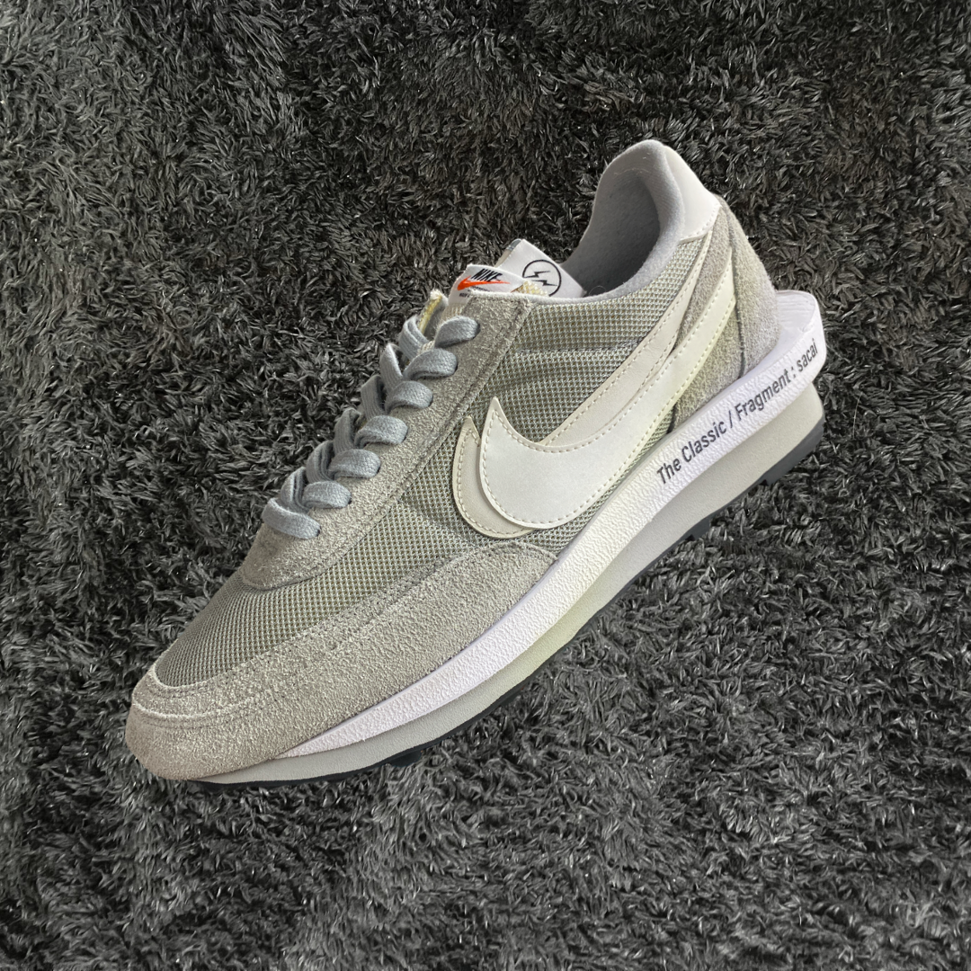 Nike Sacai Waffle	Fragment Grey (De Uso)