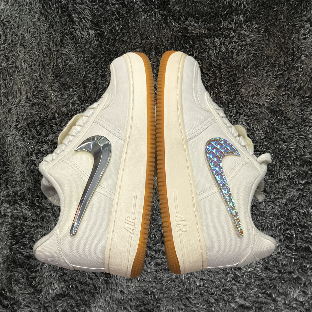 Air Force 1 Low Travis Scott Sail (De Uso)