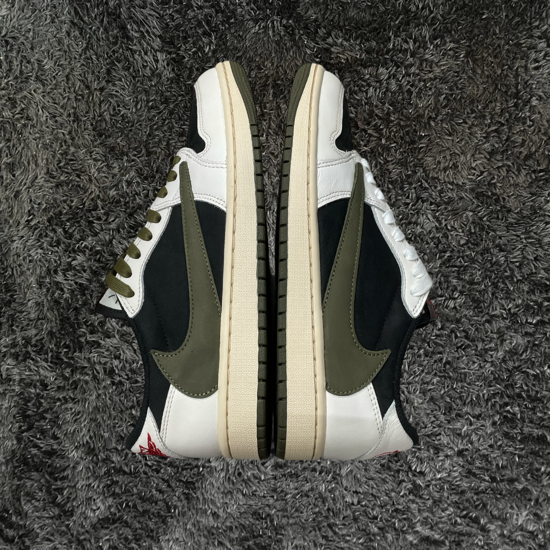 Jordan 1 Low	Travis Scott Olive (W) (De Uso)