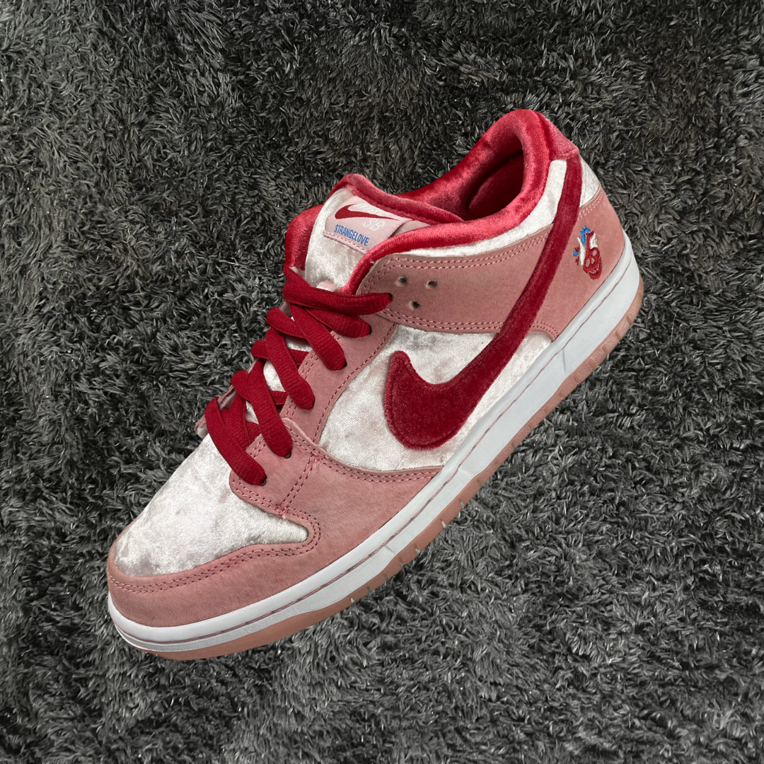 Dunk SB Low	Strangelove (De Uso)