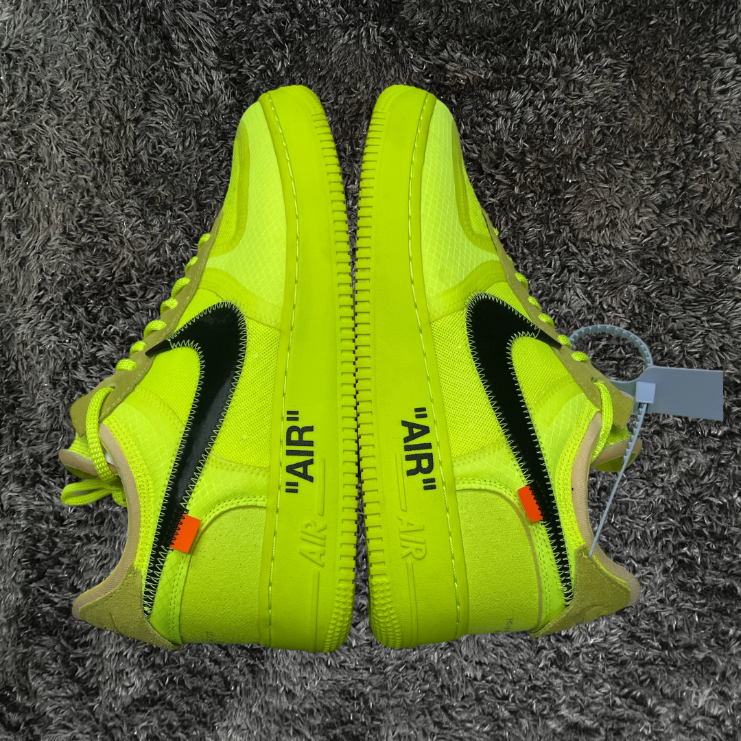 Air Force 1 Low Off White Volt (De Uso)