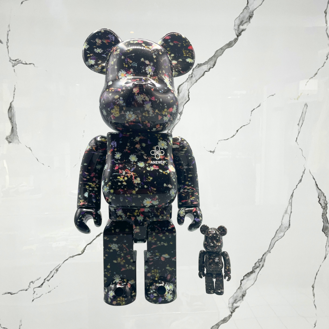 100% & 400% Anever Bearbrick