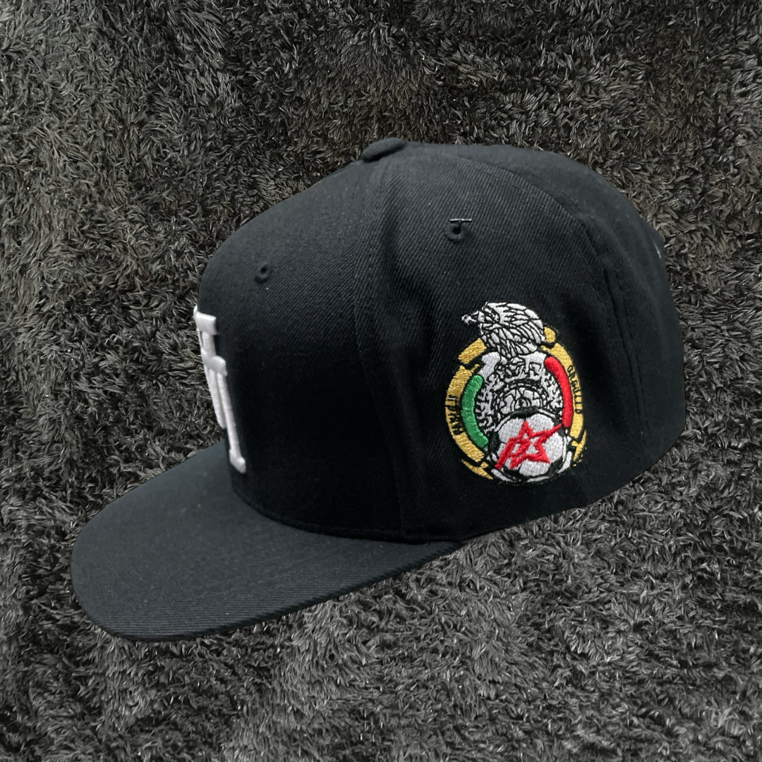 Prevail LA Logo Futbol México Black Cap