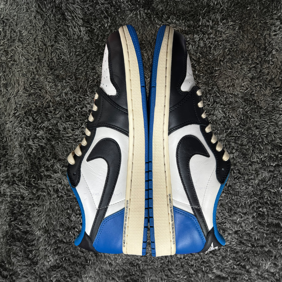 Jordan 1 Low	Travis Scott Fragment (De Uso)