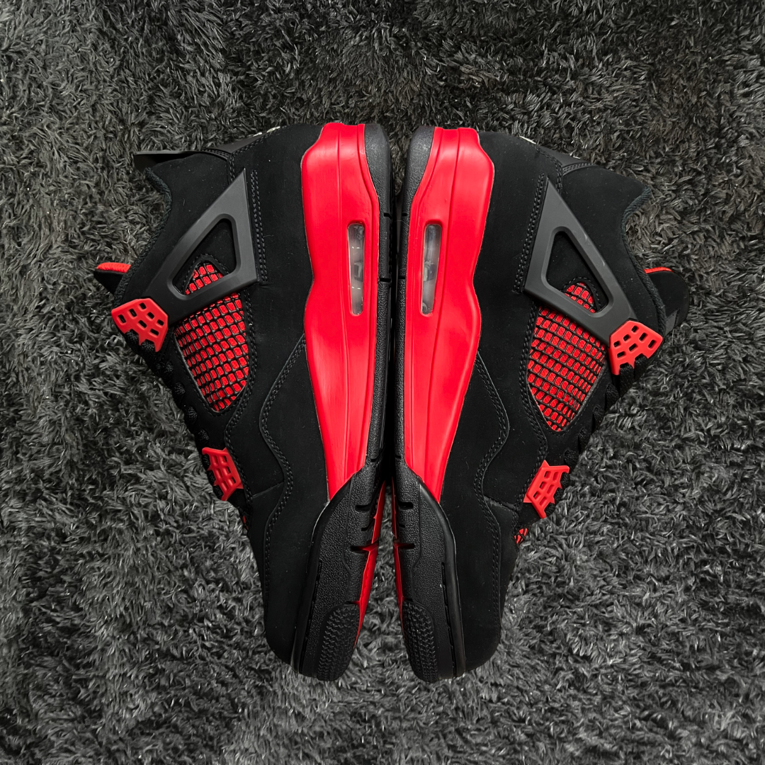 Jordan 4 Red Thunder (De Uso)