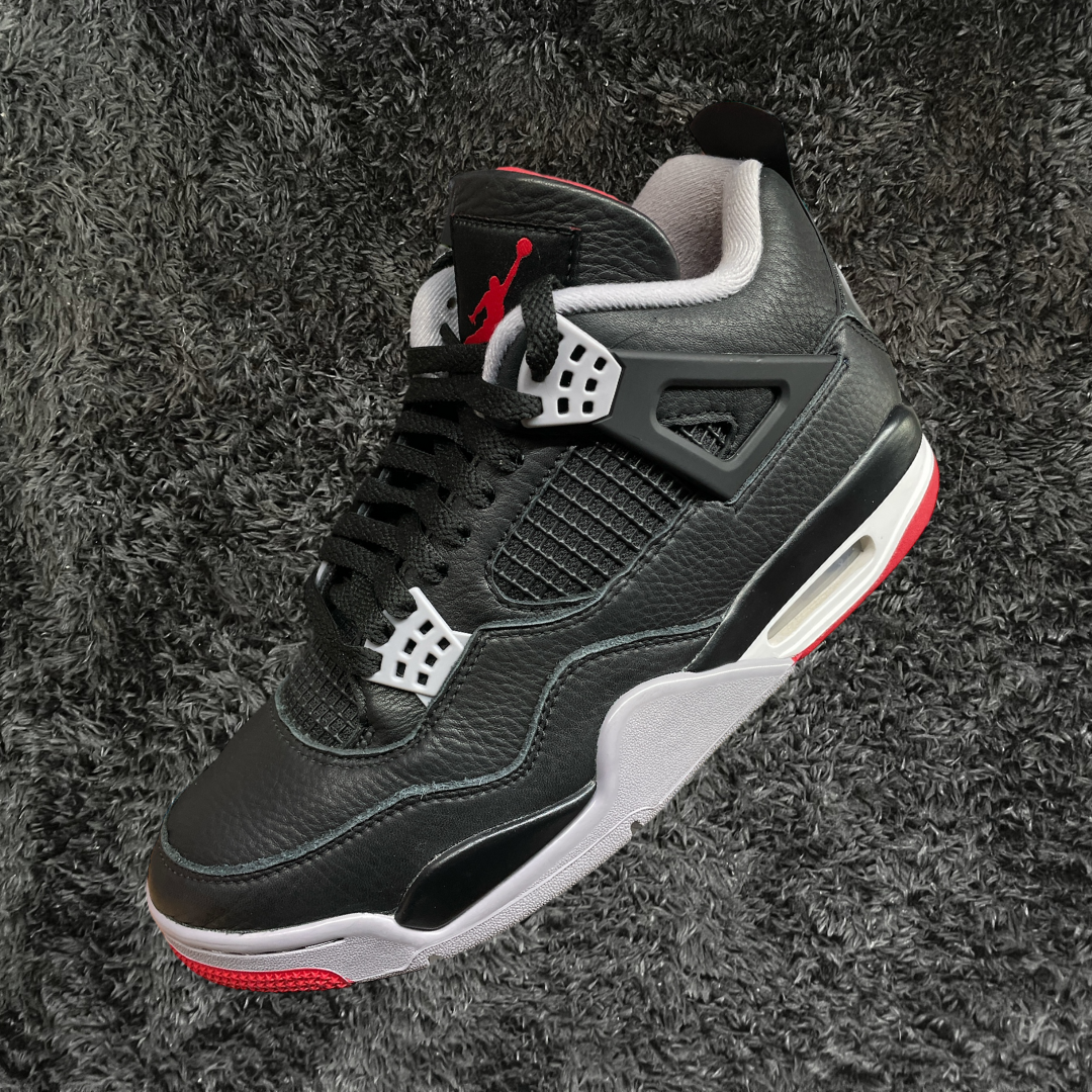 Jordan 4	Bred Reimagined (De Uso)