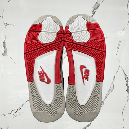Jordan 4 Fire Red (De Uso) - Urban Utility