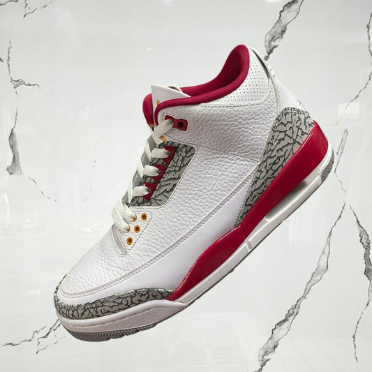 Jordan 3 Cardinal Red (De Uso) - Urban Utility